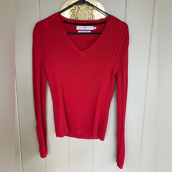 Tommy Hilfiger Sweaters - Red Tommy Hilfiger knit sweater